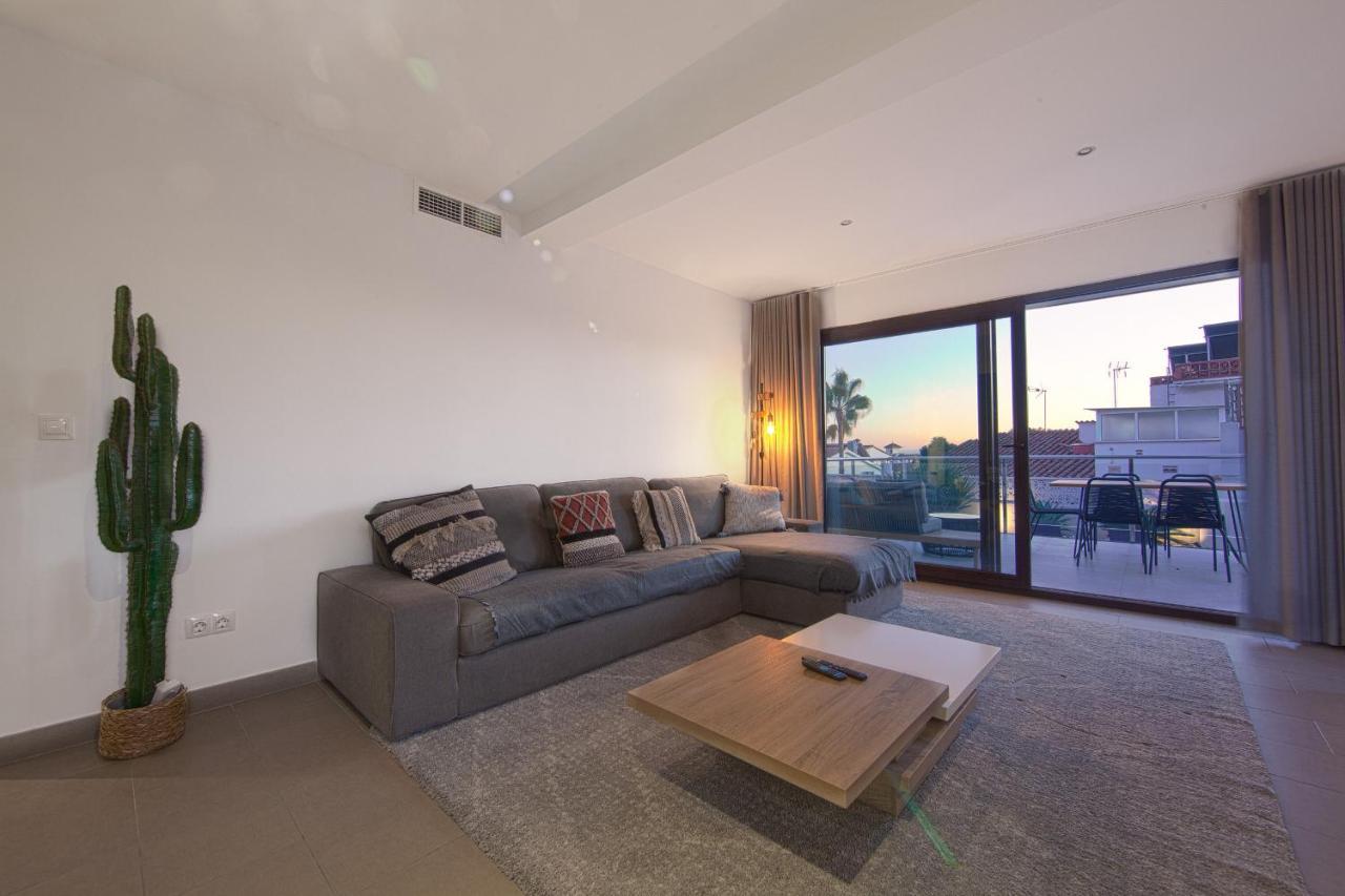 Modern Villa Close To Costabella Beach Marbella Buitenkant foto